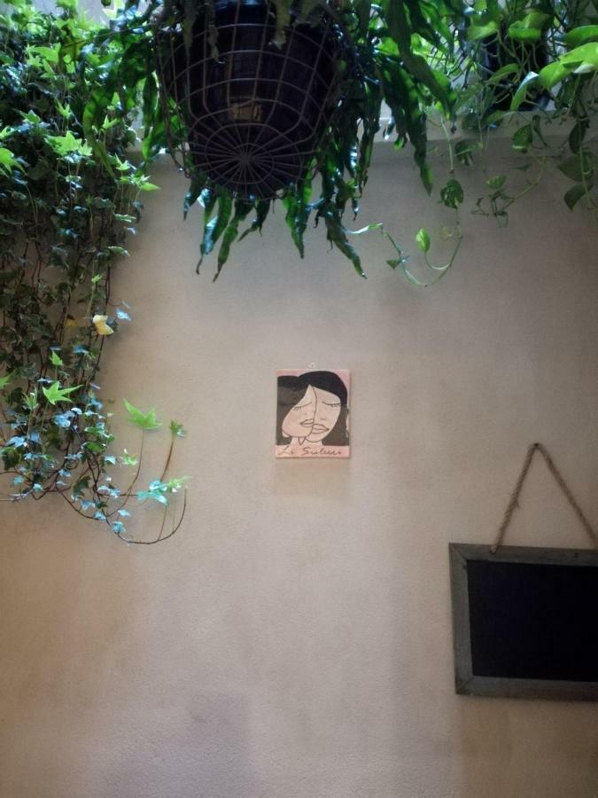 Li Suluri Bed & Breakfast Lecce Bagian luar foto