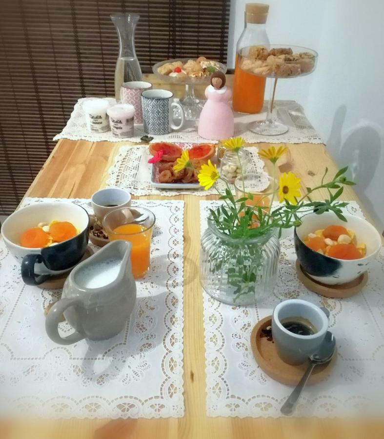 Li Suluri Bed & Breakfast Lecce Bagian luar foto